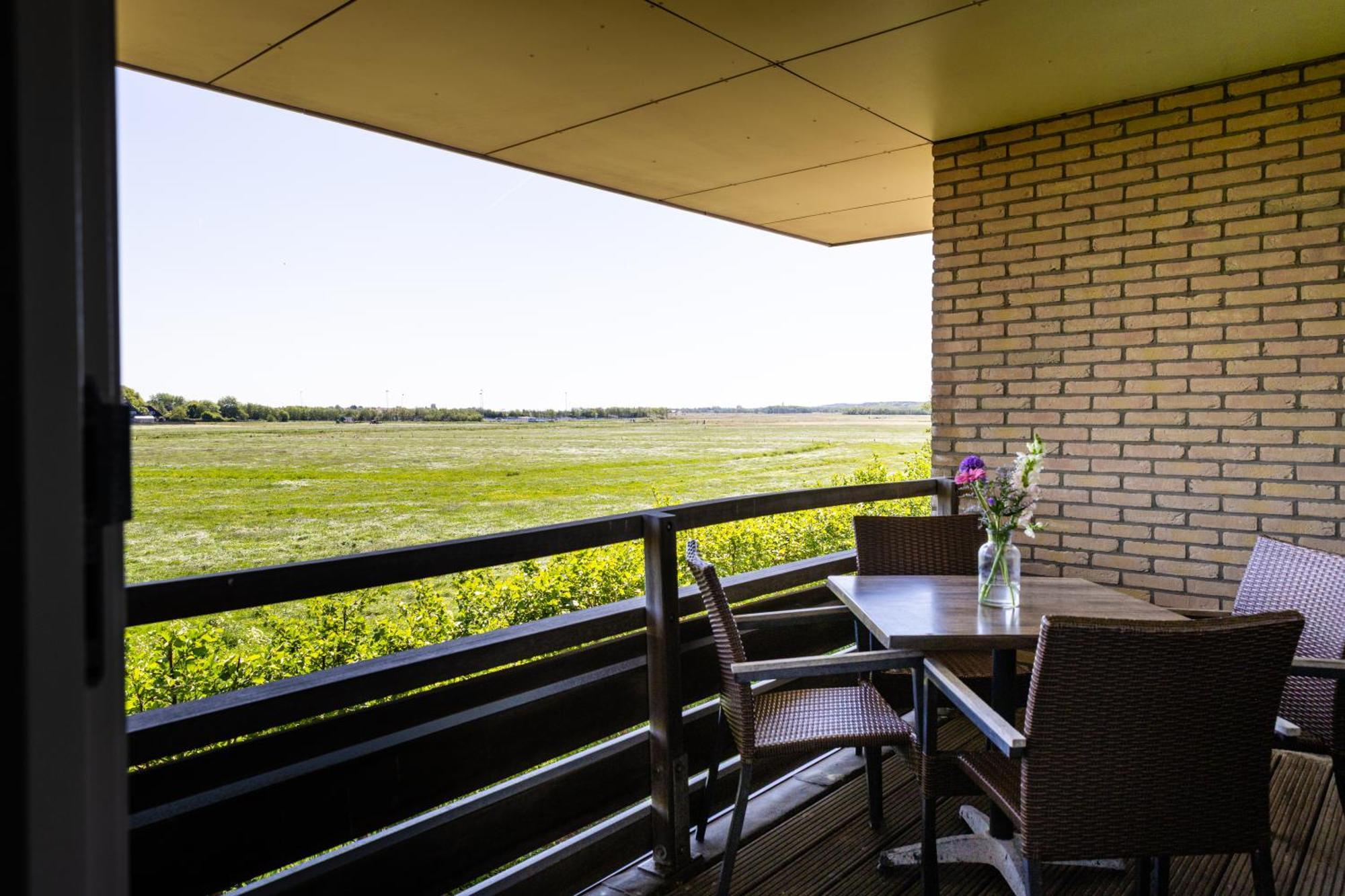 Residence Terschelling Мидсланд Екстериор снимка