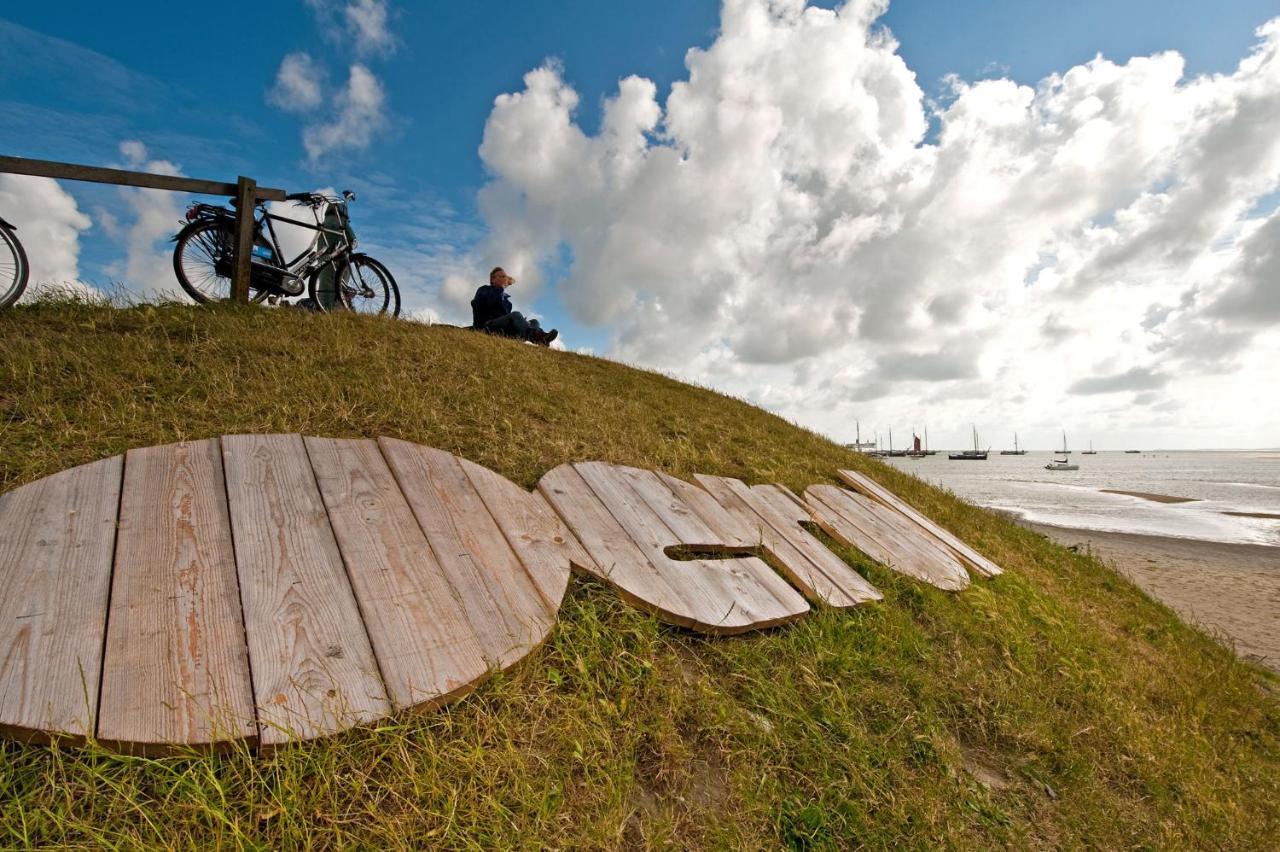 Residence Terschelling Мидсланд Екстериор снимка